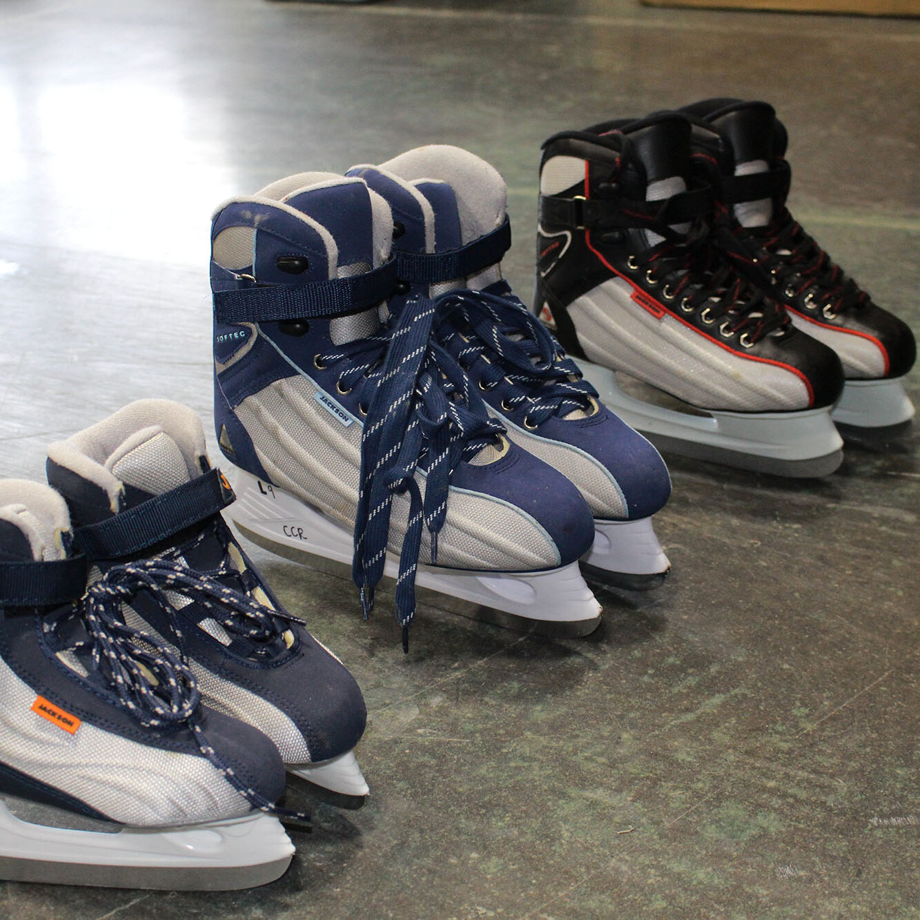 ice_skates_IMG_1035 ice_skates_IMG_1035